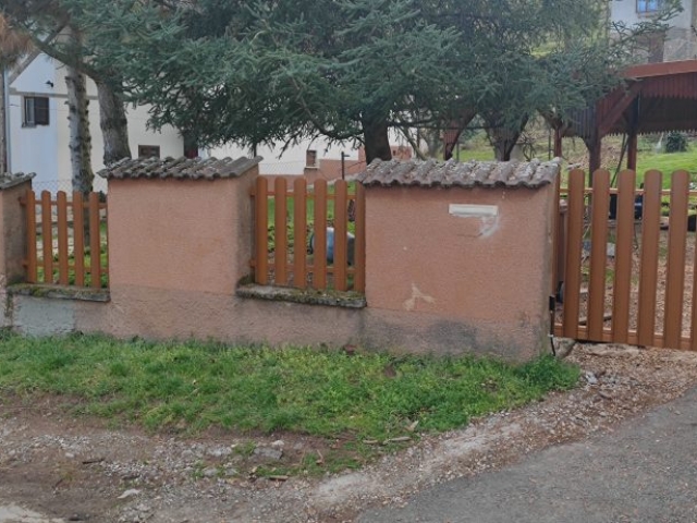 úszókapu pécs, kovácsoltvas kerítés pécs, famunkák, asztalos, asztalos Pécs, asztalos munkák, asztalos munkák Pécs, hegesztés, hegesztés Pécs